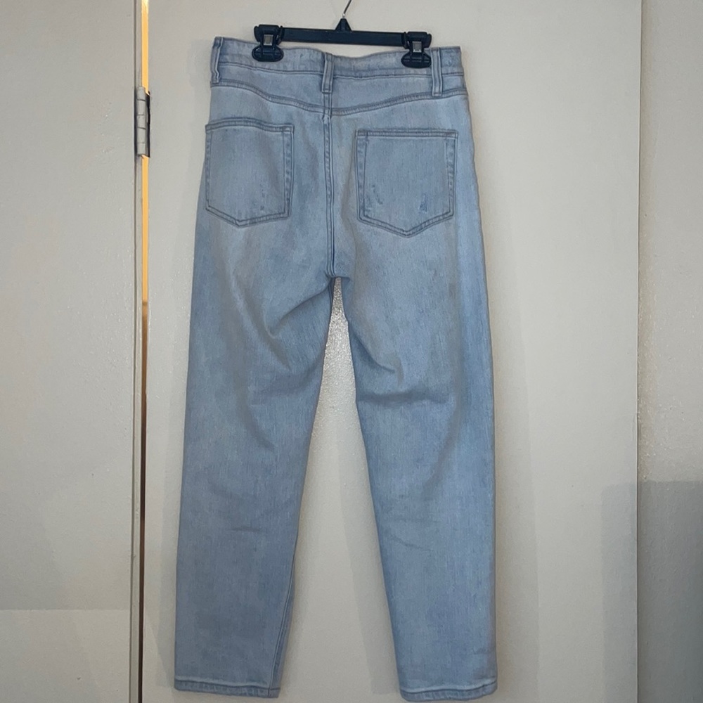 High Rise Mom Jeans - Picture 5 of 5